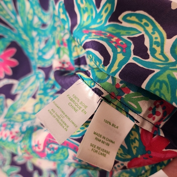 LILLY PULITZER Isla Silk button up blouse size M‎ - Picture 4 of 11